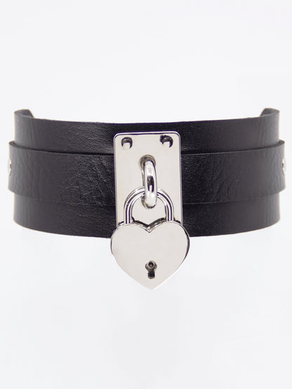 Love In Leather Locking Heart Collar Silver