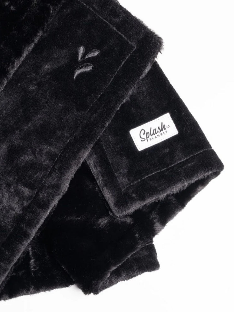 Splash Blanket Small Furlush Blanket Black