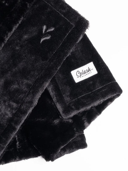 Splash Blanket Small Furlush Blanket Black
