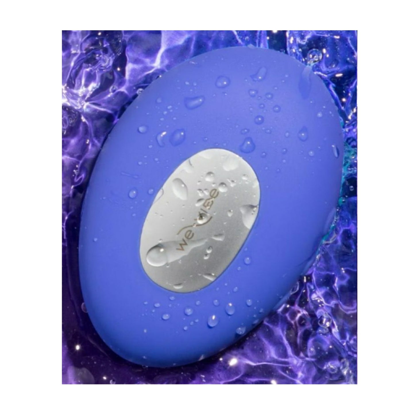 Waterproof vibrator displayed with water droplets 